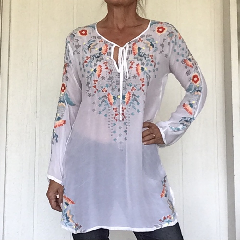 JOHNNY WAS EMBROIDERED TUNIC TOP SMALL